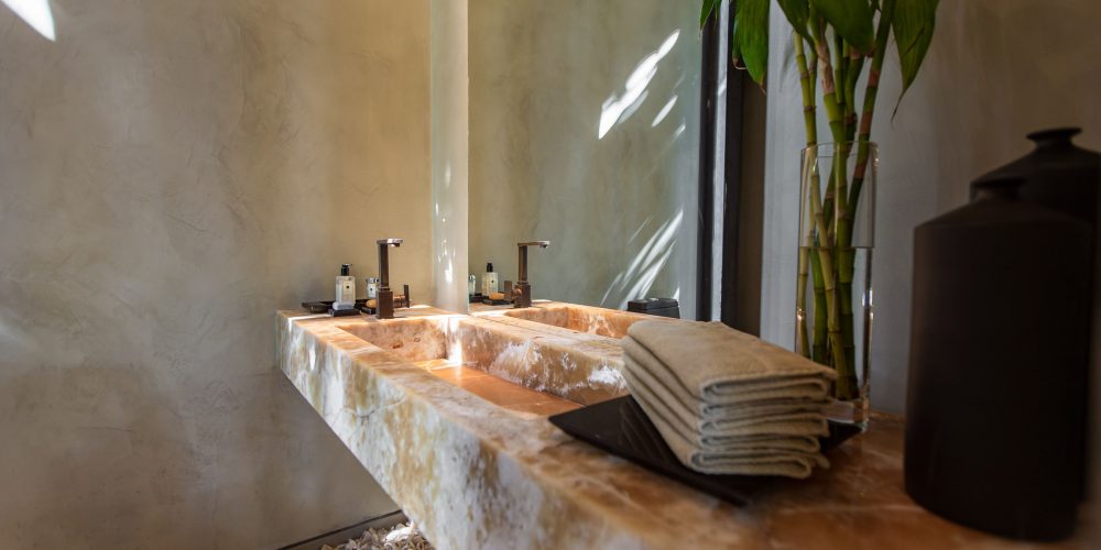 36-CasaAreiaTrancoso-Lavabo